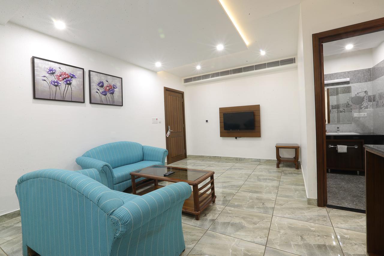 Grand Hotel Nawanshahr Nawashahr Экстерьер фото